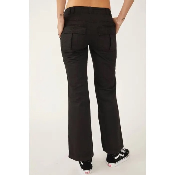 Free People The Thing Is Low-Rise Utility Pants - Picture 9 of 10